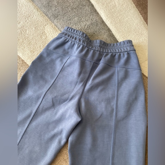 LULULEMON softsreme high rise pants -regular in the color oasis blue - Picture 3 of 8